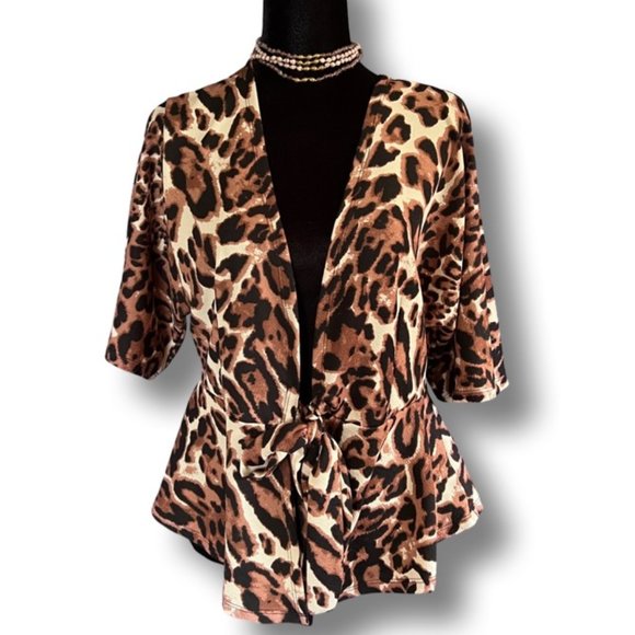SHEIN Animal Print Front-Tie Top - Picture 1 of 4